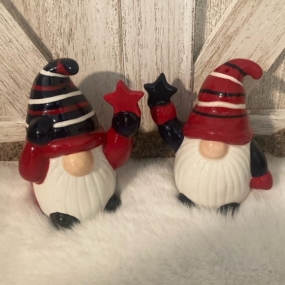 Tag Patriotic Gnome Shakers - Picture 1 of 6